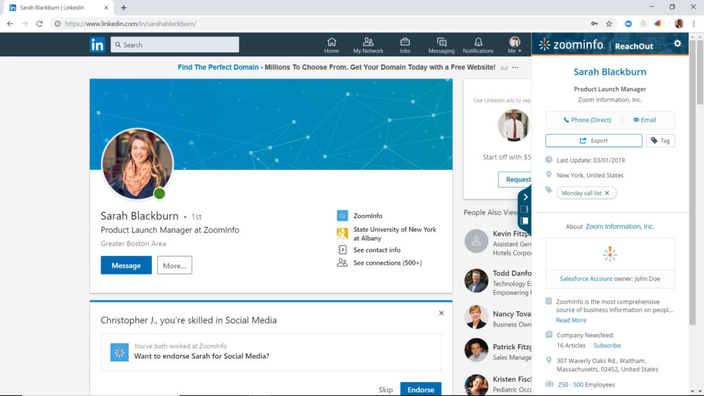 Screenshot of LinkedIn Search using ZoomInfor ReachOut Google Chrome Extension